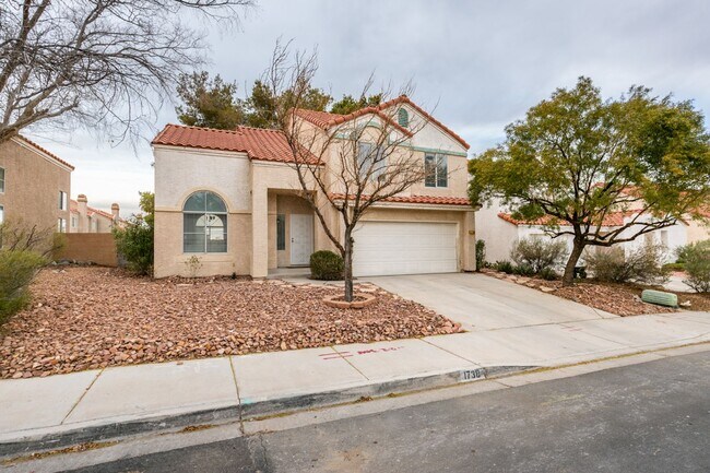 Photo - Beautiful 4-bedroom, 2.5-bath home in the highly desirable Green Valley/Henderson area!