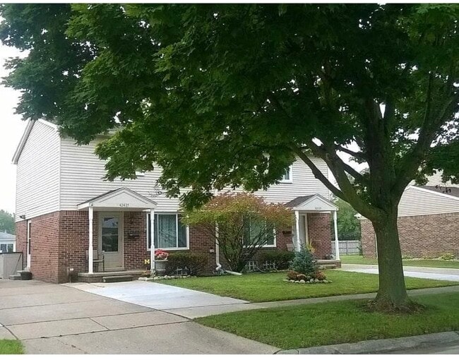 Building Photo - 42429 Barchester Rd Rental