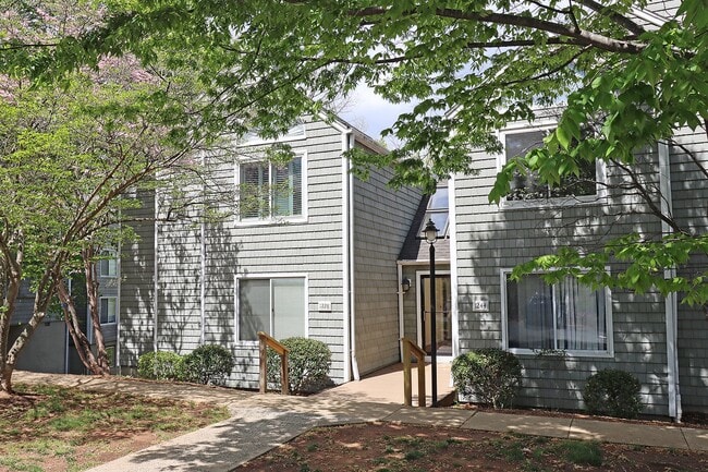 Building Photo - Pet-Friendly River Run Condo With Private Balcony