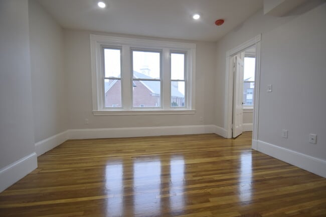 31 Harvard St