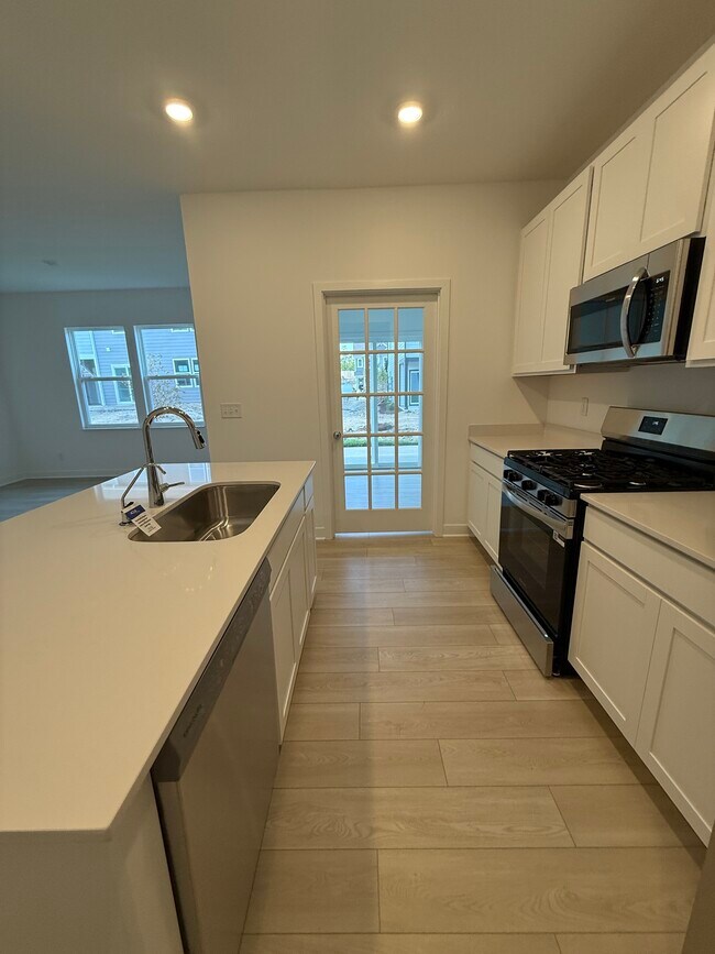 Photo - 15138 Farrington Rd