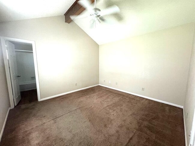 Photo - 117 Quail Cove