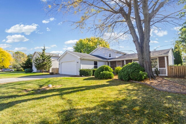 Building Photo - 1435 Mill Creek Dr