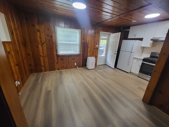 Photo - 612-614 S. Minnesota Street Unit MIN0612 1/2