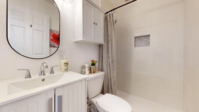 Photo - 7901 Aplin Ave