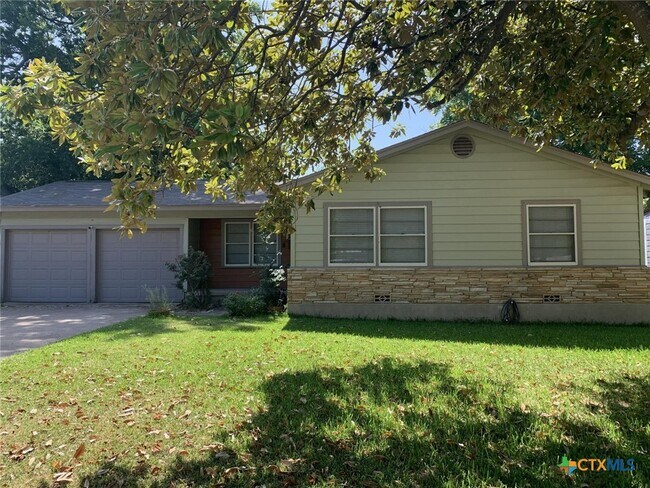 Photo - 1401 S 47th St House