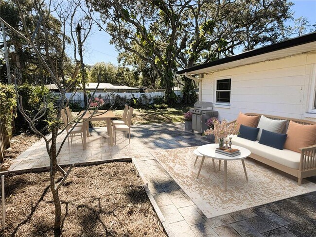 Photo - 4640 W Lamb Ave