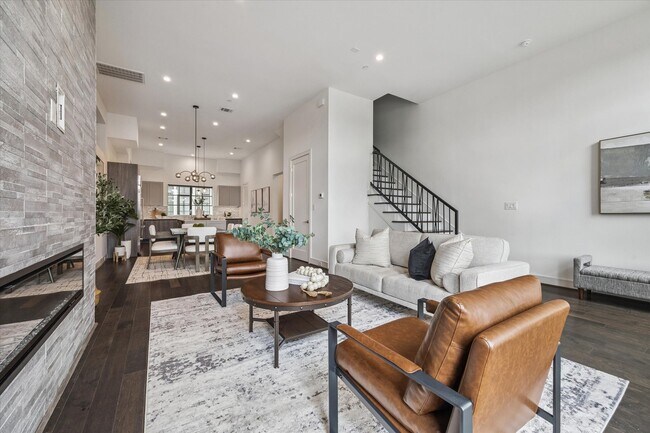 Photo - 5824 Winsome Ln