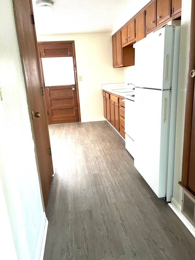 Dellwood Apartments