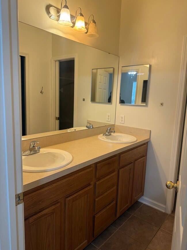 Photo - 118 Callie Cir