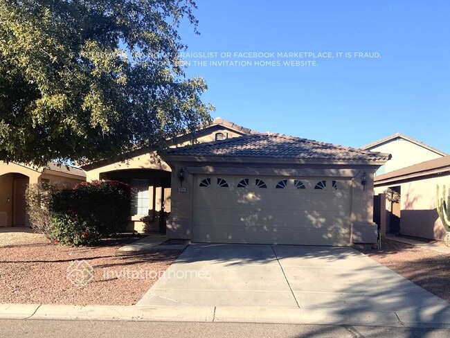 Building Photo - 834 E Impreria St