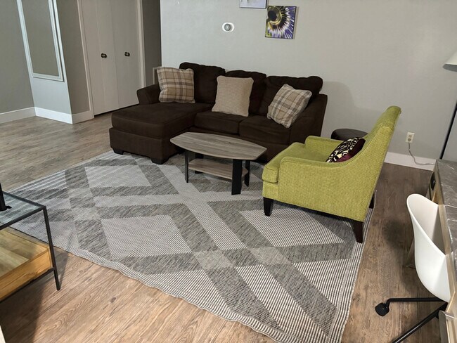 Photo - 4028 N Illinois Ave Unit 11