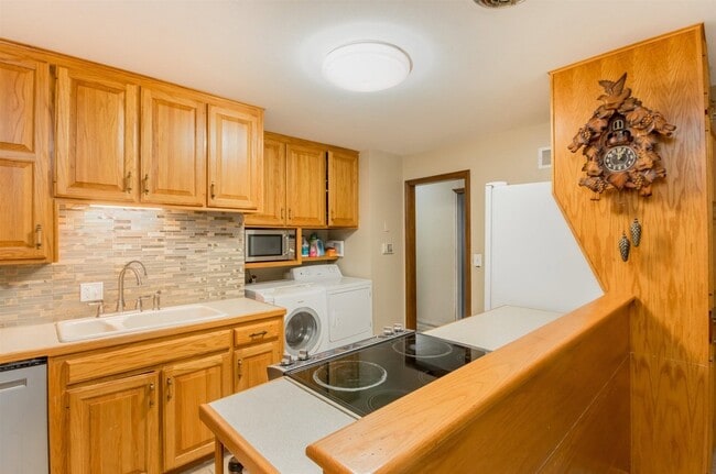 Photo - 3810 E Skinner St