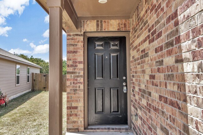Photo - 337 Crescent Park Dr