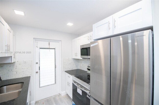 Photo - 8704 NW 35th St Unit 104