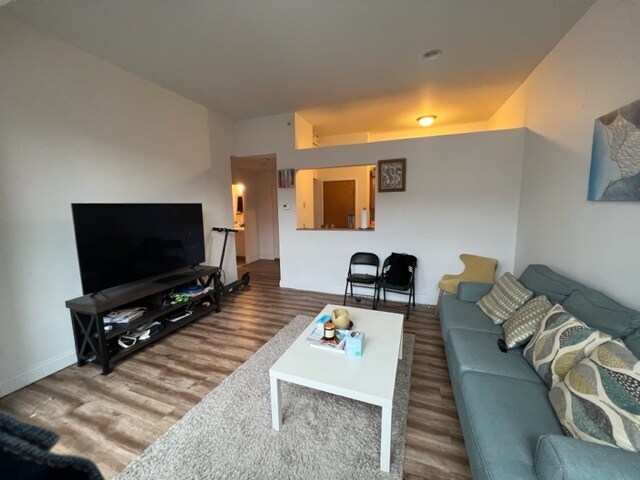 Photo - 196 Crown St Unidad Kelly House 301