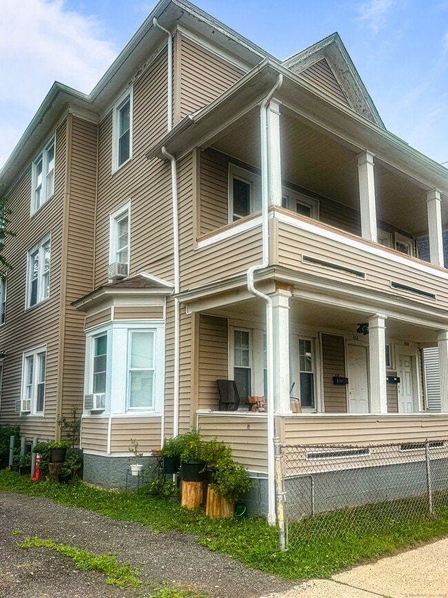 Photo - 612 Shelton St Apartment
