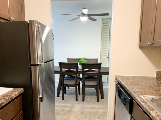 Ridge View Apartments Kitchen