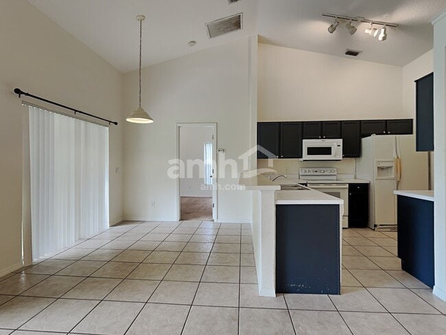 Photo - 11906 Timberhill Dr