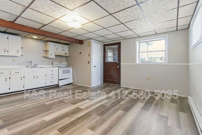 Photo - 411 Steck St