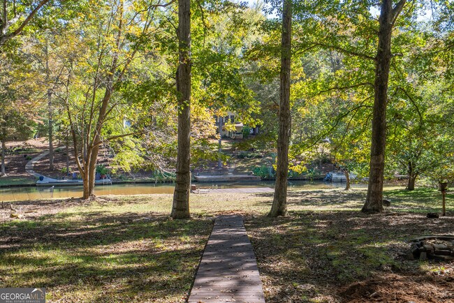 248 W River Bend Dr