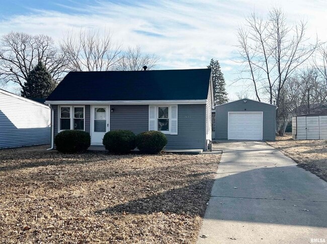 Building Photo - 2022 W Richwoods Blvd