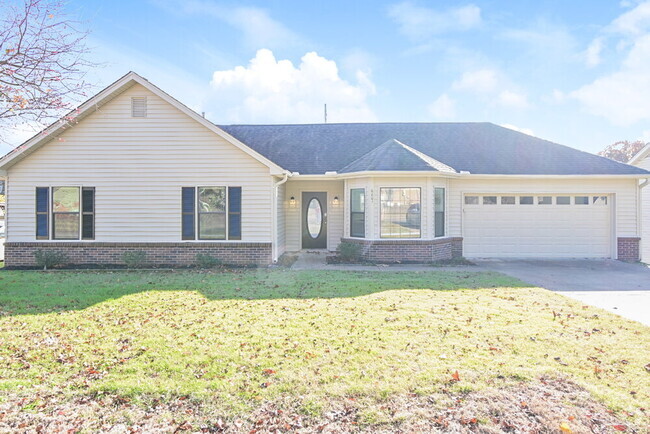 Building Photo - 6801 Bramble Ln Rental