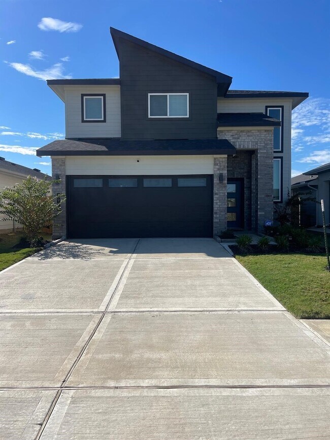 Building Photo - 2918 Stamford Hl Ln