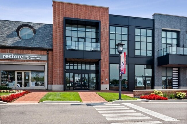 Building Photo - 728 Waukegan Rd