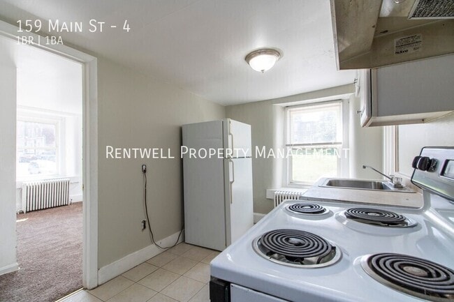 Photo - 159 Main St Unit 4