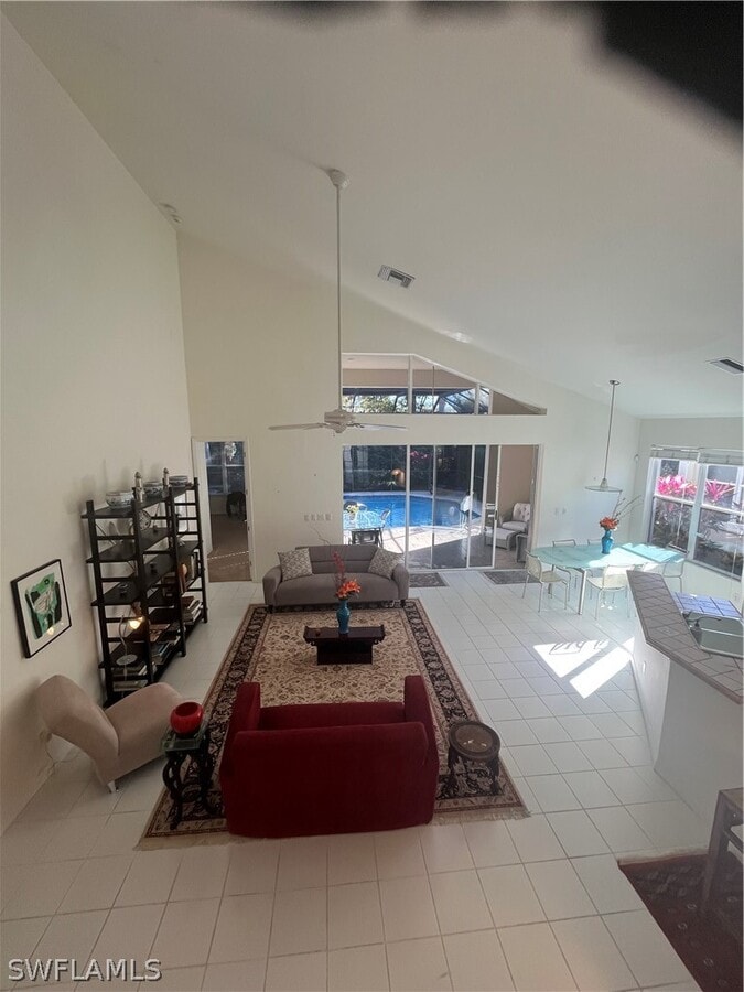 Photo - 8824 Ventura Way