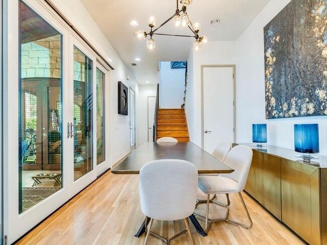 Photo - 1502 Barton Hills Dr