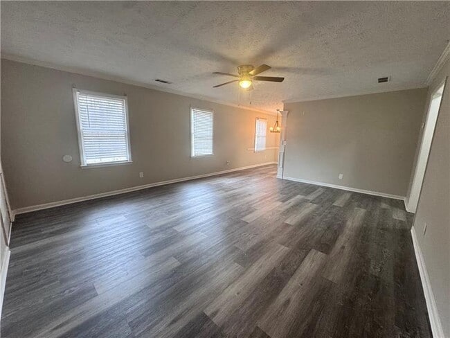 Photo - 452 Lexington Dr