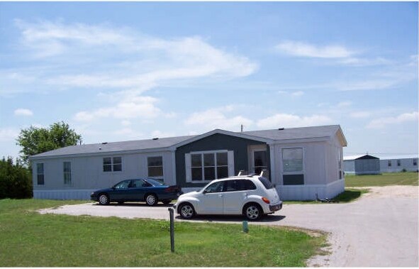Mobile Home Park Photo - Vista Ridge Apartments