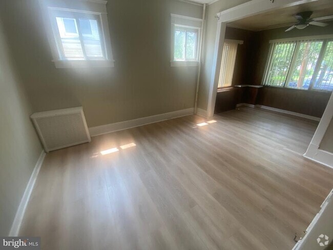 Building Photo - 40 Pierce St Unit 2 Rental