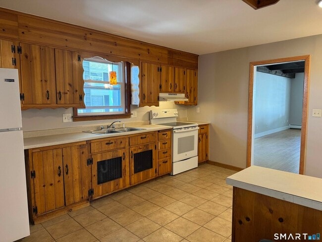 156 Fair St Unit 1