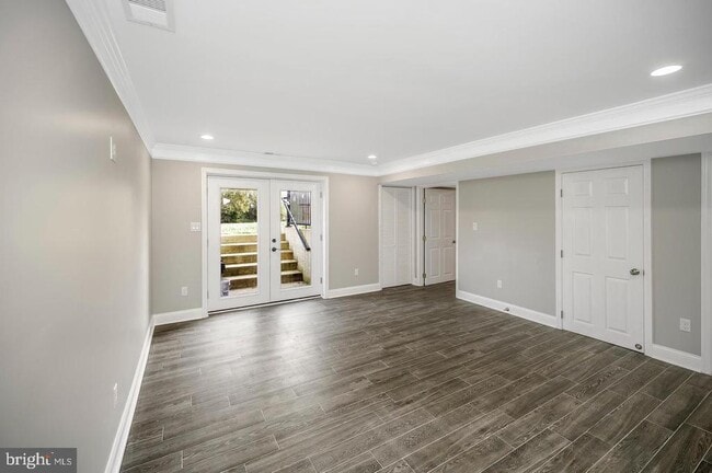 Photo - 20 Dawson Dr Unit APT #2