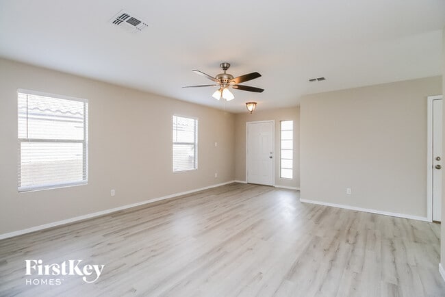 Photo - 2453 W Silver Creek Ln