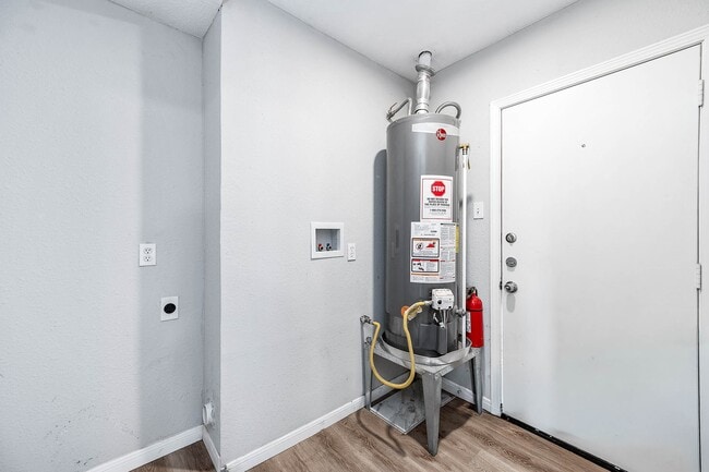 Photo - 1503 Acacia Dr