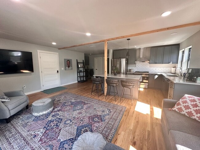 Photo - The Historic Victorian Unit 214 North Polk Street #2B