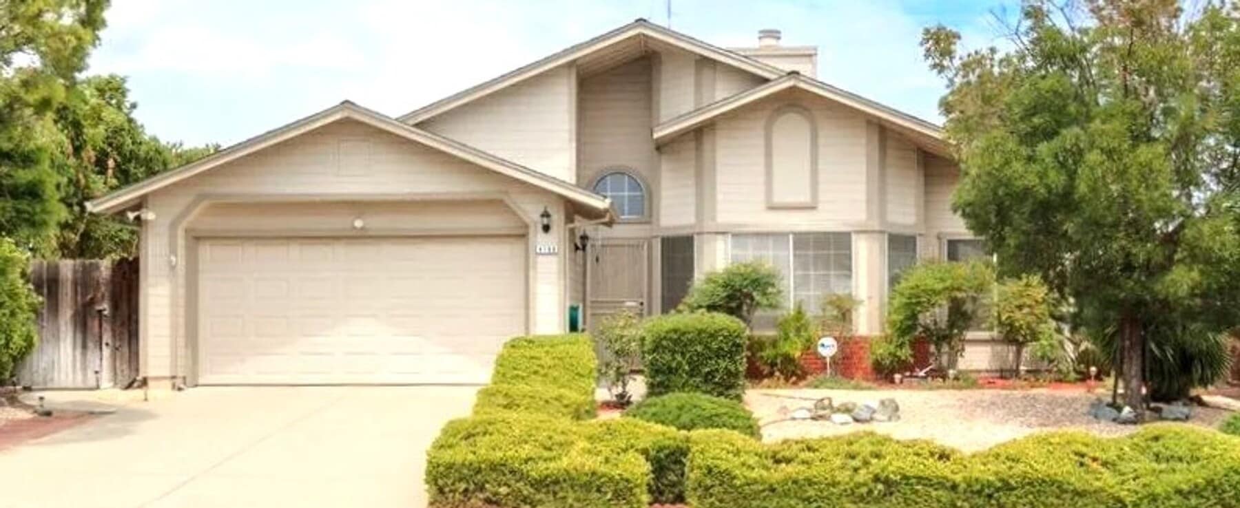 3bd/2ba Single Story, Fresh Updates, Huge Backyard - 3bd/2ba Single Story, Fresh Updates, Huge Backyard