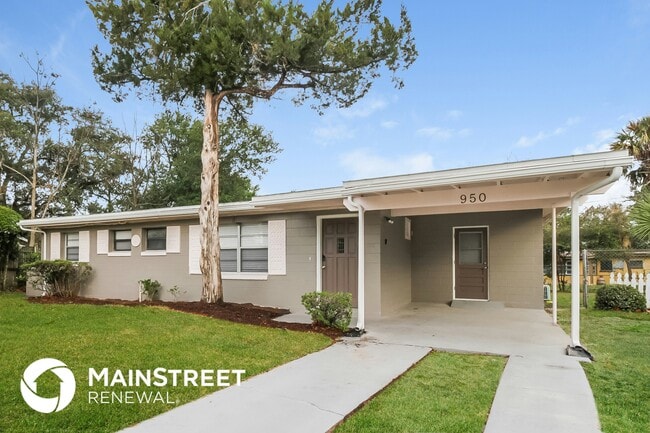 Building Photo - 950 Lormann Cir