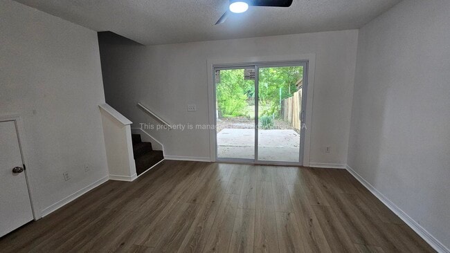 Photo - 7626 Melissa Ct N