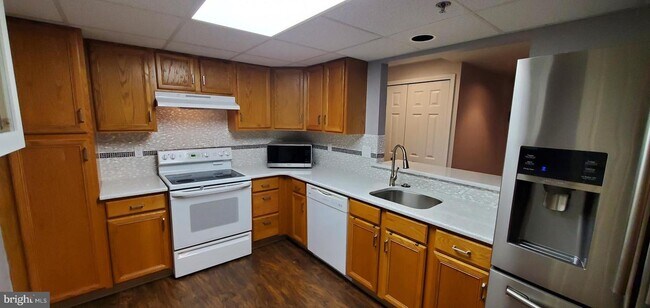 Photo - 8304 Centennial Station Dr