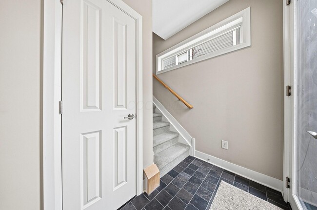 Photo - 567 Lathrop St