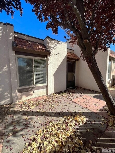 Building Photo - 1005 Baywood Dr Unit B