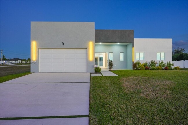 Photo - 5 SW 26th Pl