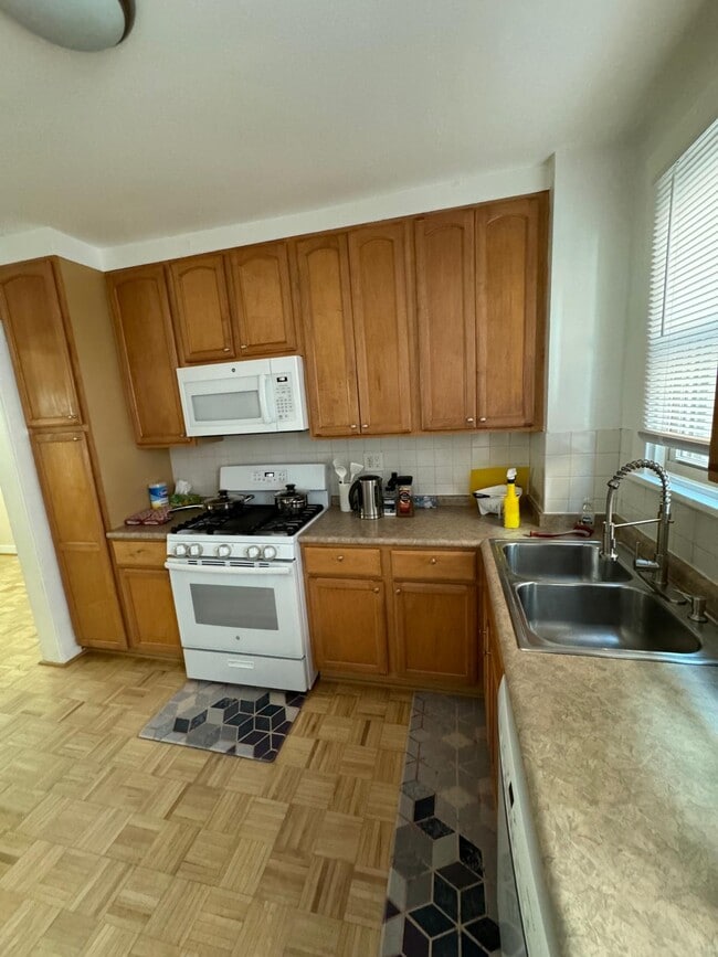 Photo - 5938 Phillips Ave