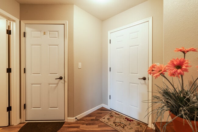 Photo - 2304 Marina Rd SE