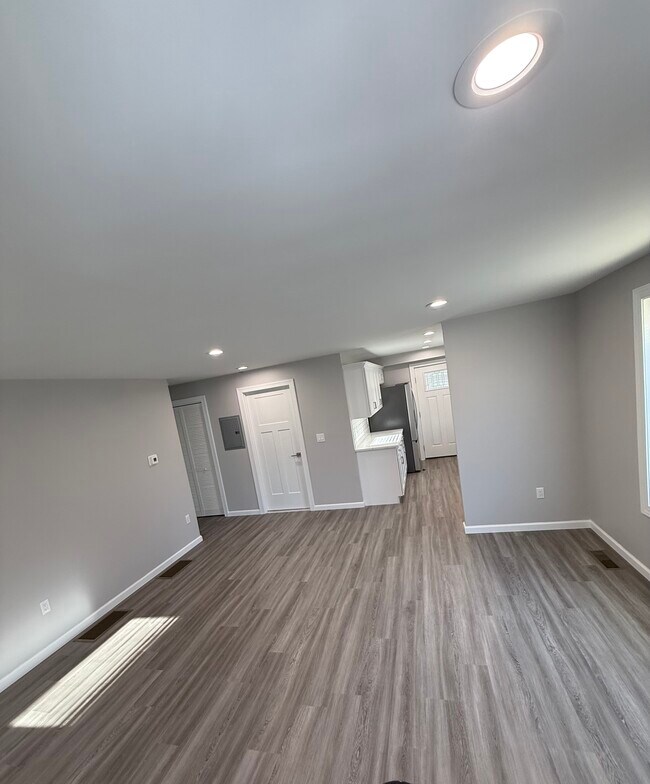 Photo - 24 Canal St Unit Apartment 1